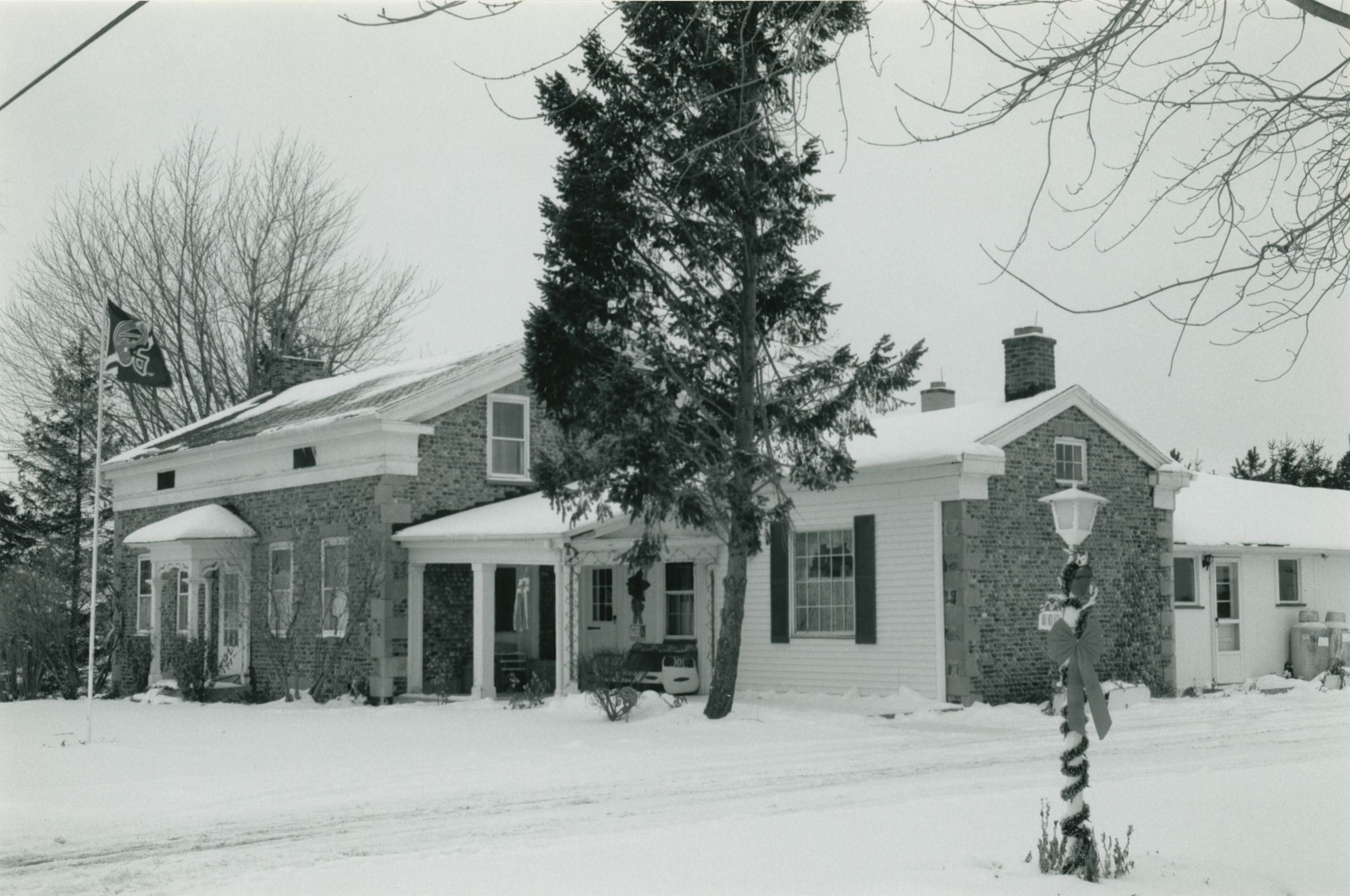 Chi-5 860 Ballantyne Rd 1